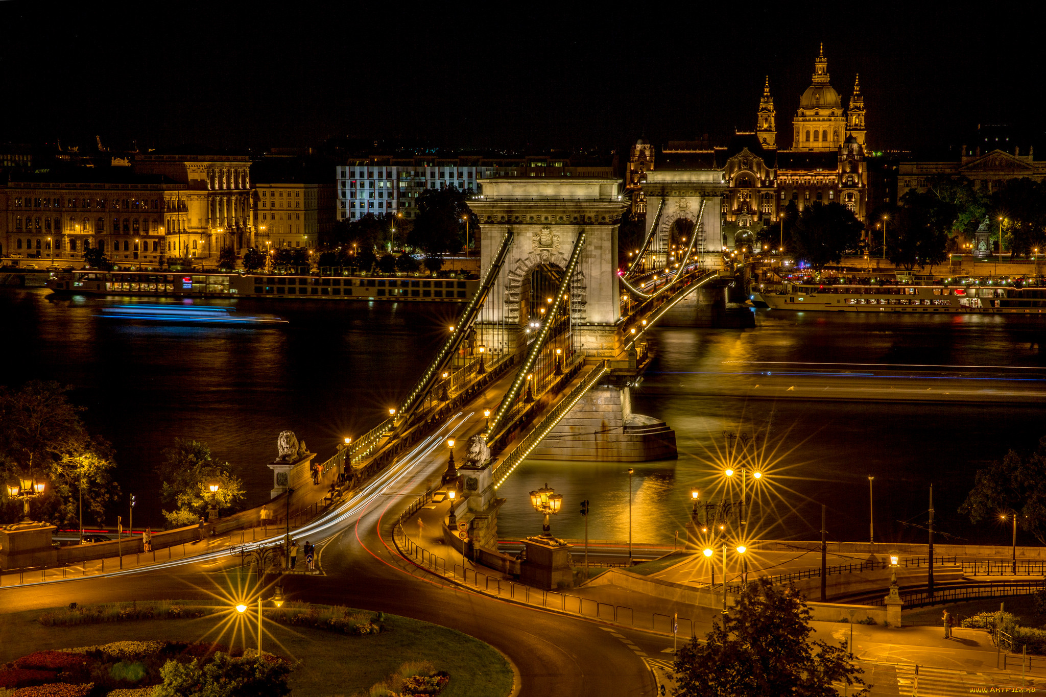 chain bridge at budapest, ,  , , , , 